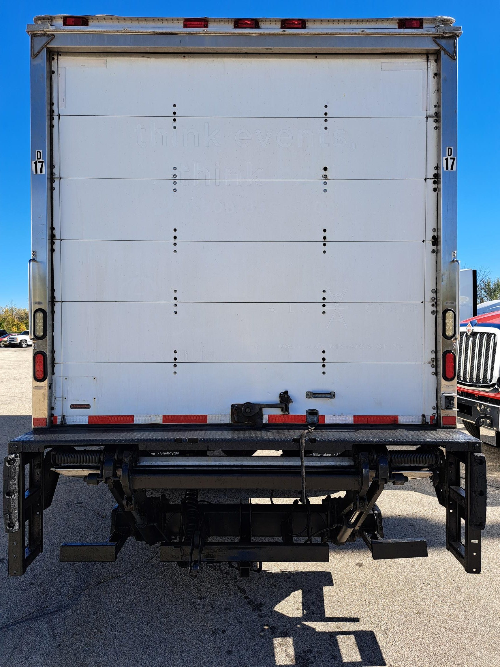 2018 INTERNATIONAL 4300 - image 6 of 6